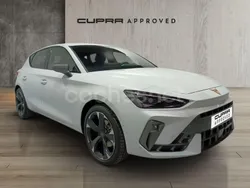 Blanco Usado 2025 Cupra Leon Berlina | 31.490 € (Un poco caro)