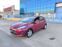 Granate Usado 2010 Ford Fiesta Trend Utilitario | 5650 € (Precio justo)