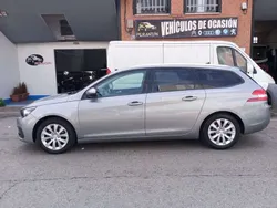 Gris Usado 2018 Peugeot 308 Style Familiar | 7900 € (Super precio)