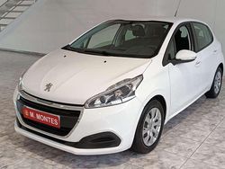 Blanco Usado 2018 Peugeot 208 Style Utilitario | 8900 € (Precio justo)