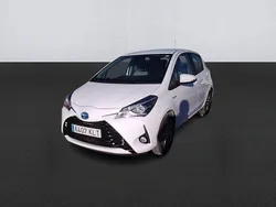Blanco Usado 2018 Toyota Yaris Hybrid Active Berlina | 14.800 € (Precio justo)