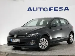 Gris Usado 2019 VW Polo Comfortline | 11.900 € (Super precio)