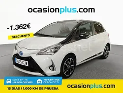 Blanco Usado 2018 Toyota Yaris Hybrid Advance Berlina | 14.990 € (Un poco caro)