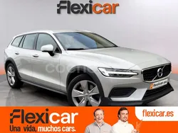 Gris / plata Usado 2019 Volvo V60 CC Momentum Familiar | 22.490 € (Precio justo)