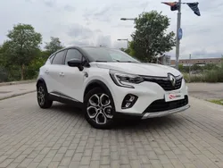 Blanco Usado 2021 Renault Captur Zen SUV | 22.399 € (Un poco caro)