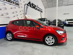 Granate Usado 2022 Renault Clio V Zen Berlina | 12.500 € (Precio justo)