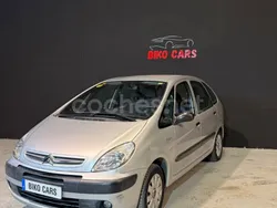 Gris / plata Usado 2006 Citroën Xsara Picasso Exclusive Monovolumen | 3600 € (Precio justo)