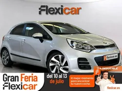 Gris Usado 2015 Kia Rio Berlina | 9990 € (Precio justo)