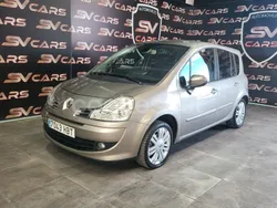 Beige Usado 2011 Renault Grand Modus Exception Monovolumen | 7999 €