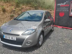 Beige Usado 2012 Renault Clio IV Business Berlina | 6900 € (Buen precio)