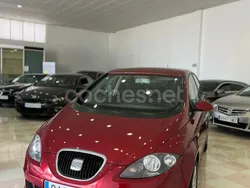 Granate Usado 2005 Seat Altea Reference Monovolumen | 6200 € (Un poco caro)
