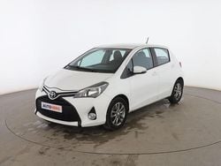 Blanco Usado 2015 Toyota Yaris City Utilitario | 9099 € (Precio justo)