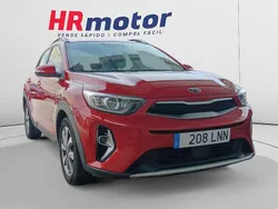 Rojo Usado 2021 Kia Stonic SUV | 13.290 € (Precio justo)
