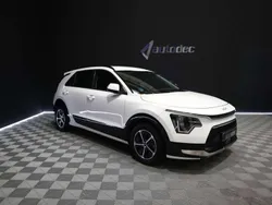 Blanco Usado 2023 Kia Niro SUV | 23.990 € (Super precio)
