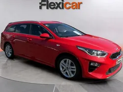 Rojo Usado 2019 Kia Ceed Berlina | 11.890 € (Buen precio)
