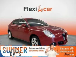 Amarillo Usado 2015 Alfa Romeo Giulietta Distinctive Utilitario | 10.270 € (Precio justo)