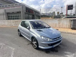 Gris / plata Usado 2004 Peugeot 206 Berlina | 2400 € (Precio justo)