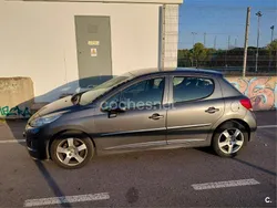 Gris / plata Usado 2012 Peugeot 207 Active Berlina | 6000 € (Precio justo)