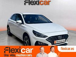 Blanco Usado 2021 Hyundai i30 Berlina | 16.490 € (Precio justo)