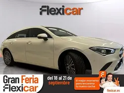 Blanco Usado 2021 Mercedes CLA180 Shooting Brake Familiar | 23.990 € (Buen precio)