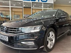 Negro Usado 2019 VW Passat R-line Familiar | 23.600 € (Precio justo)