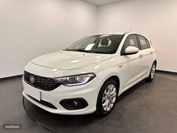Blanco Usado 2017 Fiat Tipo Easy Berlina | 9900 € (Caro)