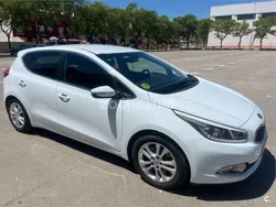 Blanco Usado 2015 Kia Ceed GT Berlina | 9400 € (Buen precio)