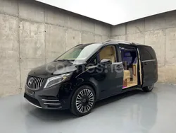 Mercedes V250