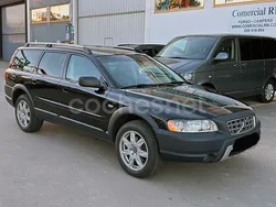 Negro Usado 2004 Volvo XC70 Momentum SUV | 9990 €