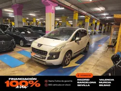 Blanco Usado 2011 Peugeot 3008 Premium Berlina | 4650 € (Precio justo)