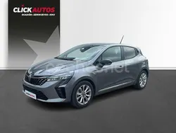 Gris Usado 2024 Renault Clio V Evolution Berlina | 17.750 € (Precio justo)