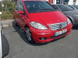 Rojo Usado 2005 Mercedes A160 Elegance Berlina | 4500 € (Precio justo)