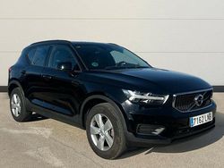 Negro Usado 2021 Volvo XC40 Momentum SUV | 25.500 € (Precio justo)