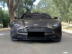 Gris Usado 2018 Aston Martin DB11 Coupe | 158.000 €