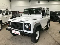 Blanco Usado 2014 Land Rover Defender SE SUV | 47.900 € (Precio justo)