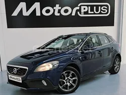 Azul Usado 2015 Volvo V40 CC Summum Familiar | 12.490 € (Precio justo)