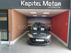Gris / plata Usado 2012 Renault Mégane III Bose Edition Berlina | 7999 € (Precio justo)