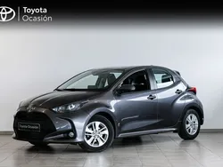 Gris Usado 2024 Toyota Yaris Edition | 18.950 € (Precio justo)
