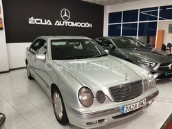 Gris / plata Usado 2001 Mercedes E320 Elegance Berlina | 5450 € (Un poco caro)