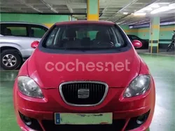Rojo Usado 2004 Seat Altea Sport Monovolumen | 2600 € (Buen precio)