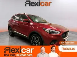Rojo Usado 2024 MG ZS Luxury Berlina | 19.490 € (Un poco caro)
