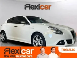 Blanco Usado 2016 Alfa Romeo Giulietta Utilitario | 12.690 € (Precio justo)