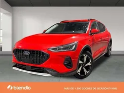 Rojo Usado 2023 Ford Focus Active Berlina | 21.100 € (Buen precio)