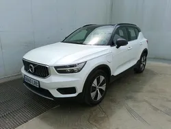 Blanco Usado 2021 Volvo XC40 Inscription SUV | 29.900 € (Buen precio)
