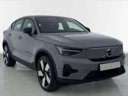 Gris Usado 2023 Volvo EC40 Plus SUV | 45.500 € (Un poco caro)