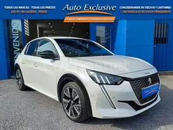 Blanco Usado 2021 Peugeot 208 GT Utilitario | 16.990 € (Un poco caro)