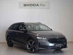 Gris / plata Nuevo 2025 Skoda Octavia SportLine Familiar | 38.990 € (Caro)