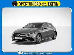 Gris / plata Usado 2024 Mercedes A180 Berlina | 32.900 € (Precio justo)