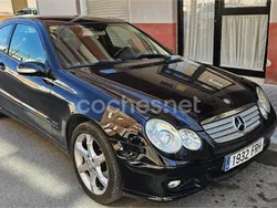 Azul Usado 2007 Mercedes C180 Sport Edition Berlina | 5950 € (Precio justo)