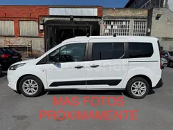 Blanco Usado 2018 Ford Grand Tourneo Connect Trend Monovolumen | 16.999 € (Caro)